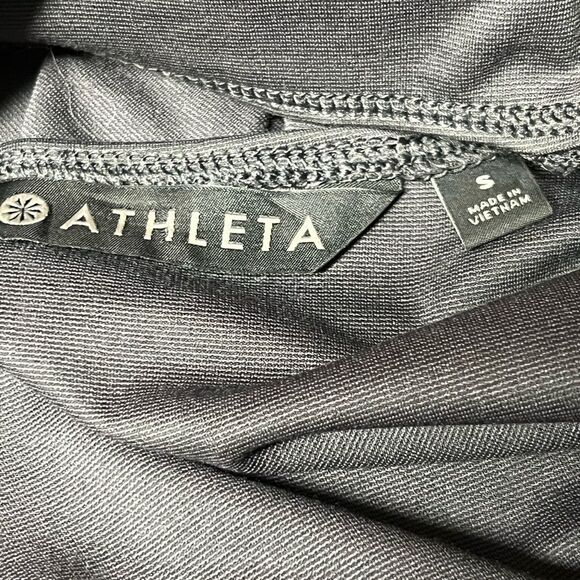 ATHLETA Deep Breathe Bralette Dress
Black olive Sz S - Picture 7 of 7